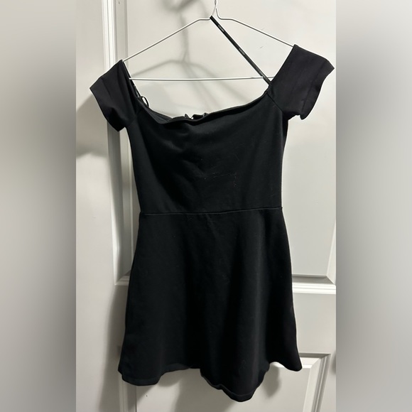 Forever 21 Black Dress - Picture 2 of 2